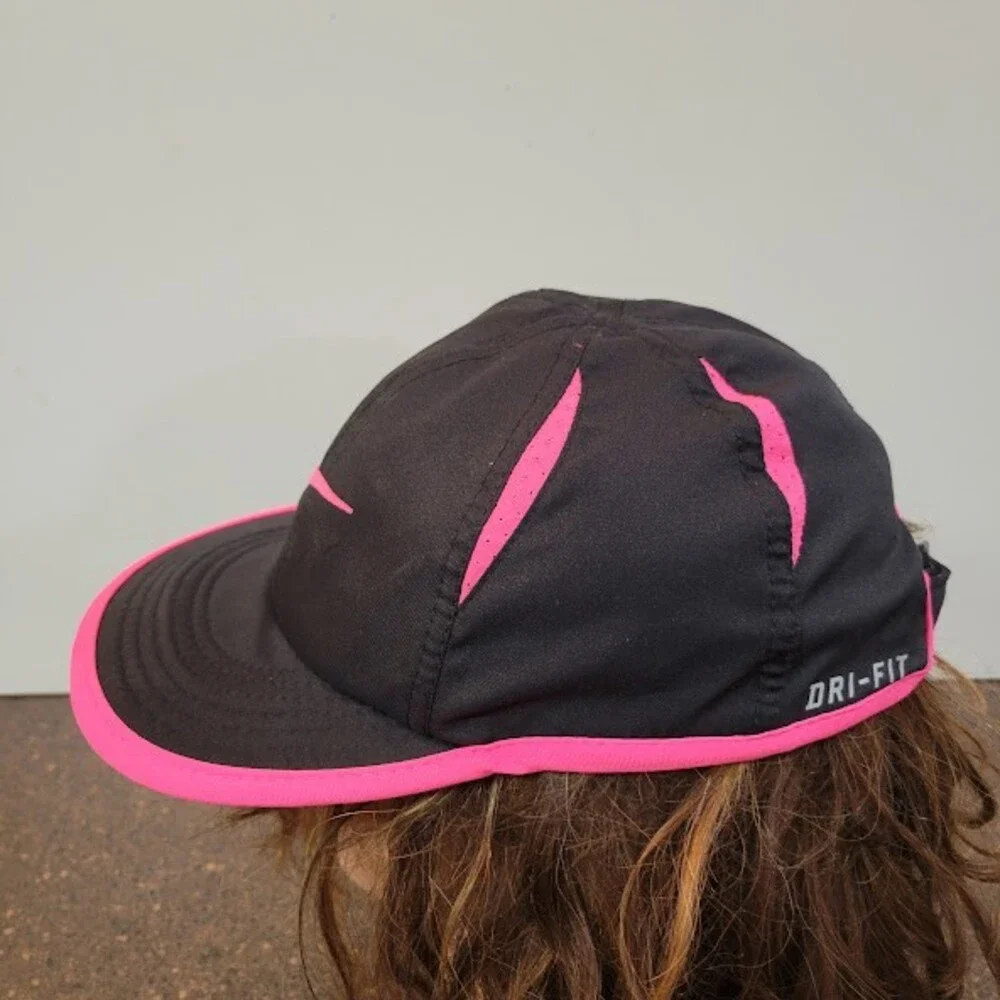 Nike Featherlight Dri Fit Black And Pink Girls Toddler Strapback Hat Cap